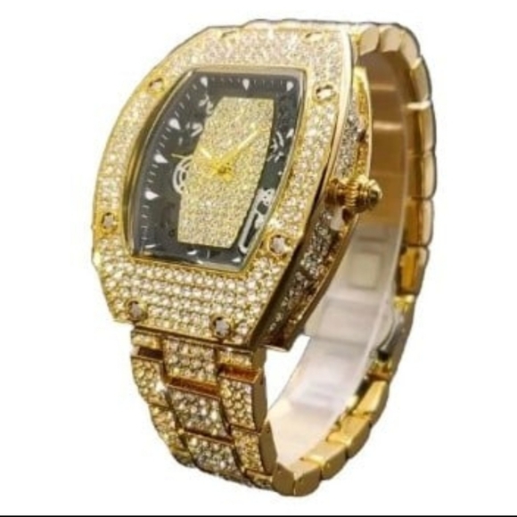 Mens Goldplated Iced Out Simulated Diamond Waterproof Quartz Movement Watch - Picture 5 of 12